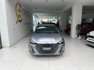 PEUGEOT 208 usata, con Boardcomputer