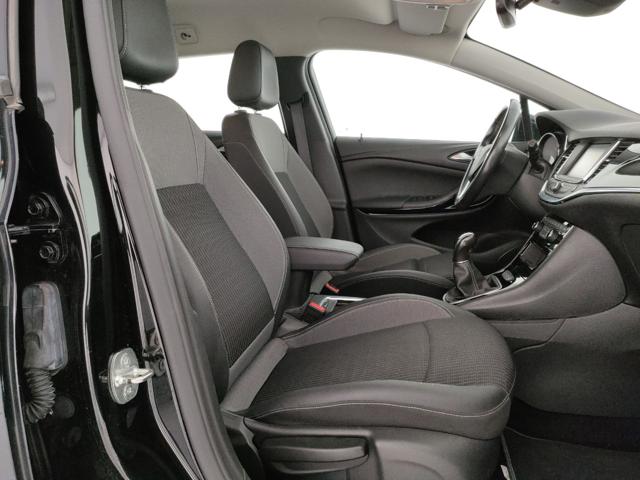 OPEL Astra usata, con Cerchi in lega