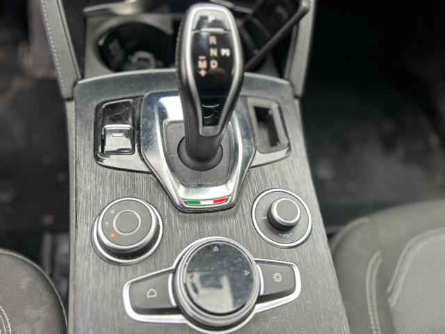 ALFA ROMEO Stelvio usata 27