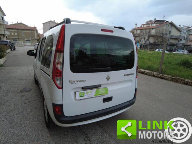 RENAULT Kangoo usata, con Autoradio