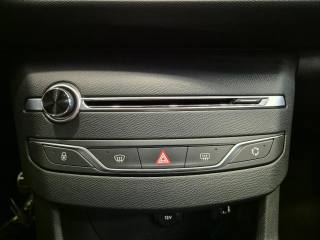 PEUGEOT 308 usata, con Controllo elettronico della corsia