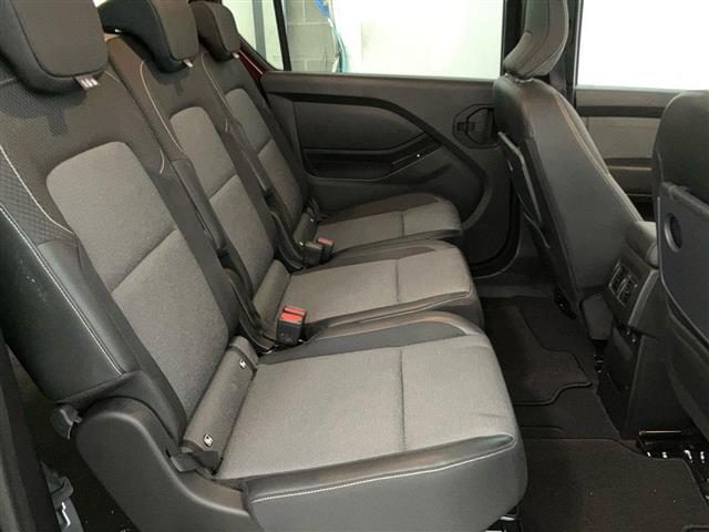 RENAULT Kangoo usata, con Fari LED