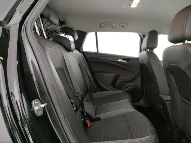 OPEL Astra usata, con Touch screen