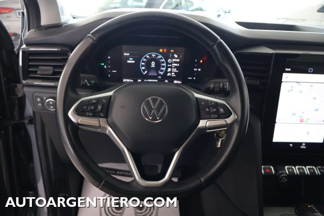 VOLKSWAGEN Amarok usata, con USB