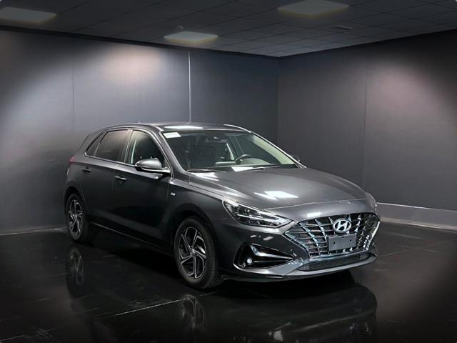 HYUNDAI i30 usata, con Airbag laterali