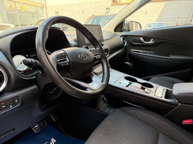 HYUNDAI Kona usata, con Boardcomputer