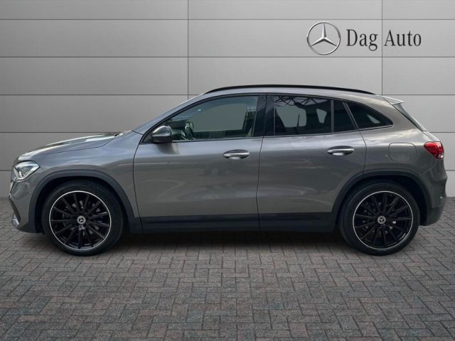 MERCEDES-BENZ GLA 200 usata, con Autoradio