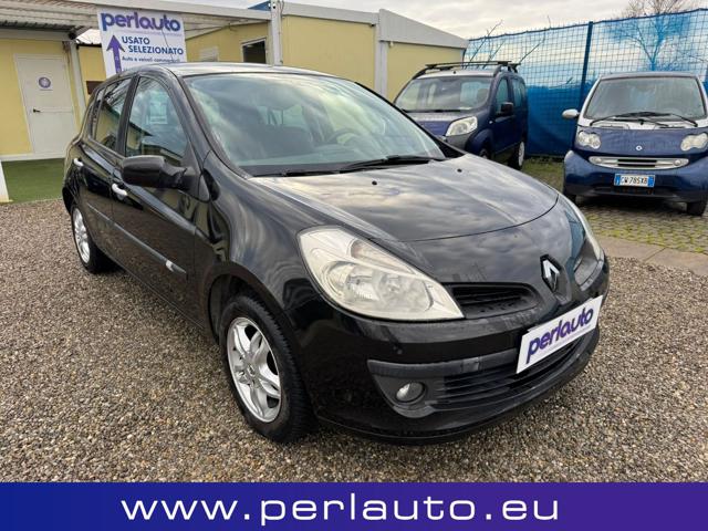 RENAULT Clio usata, con Airbag