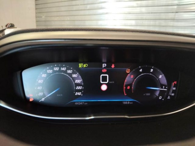 PEUGEOT 3008 usata, con Airbag Passeggero