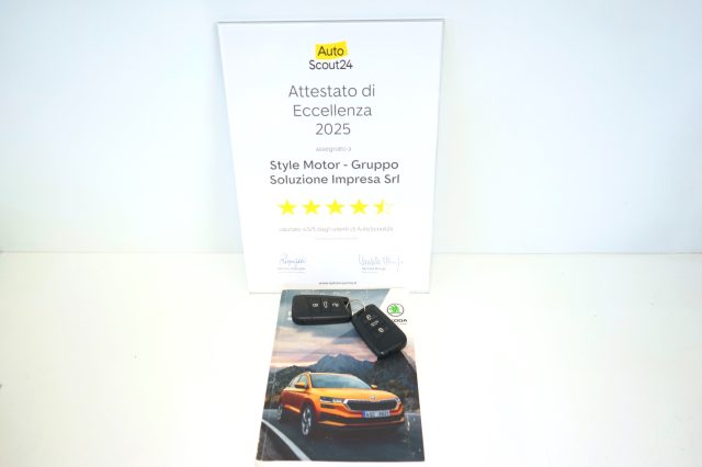 SKODA Karoq usata, con Volante in pelle