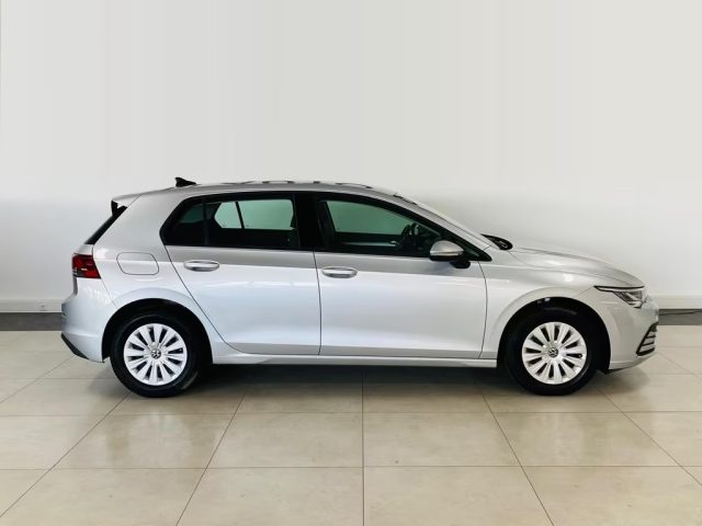 VOLKSWAGEN Golf usata, con Alzacristalli elettrici