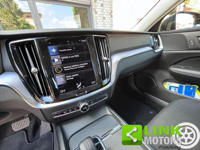 VOLVO V60 usata, con USB
