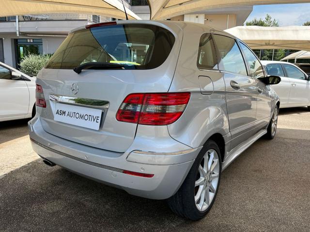 MERCEDES-BENZ B 180 usata, con Autoradio