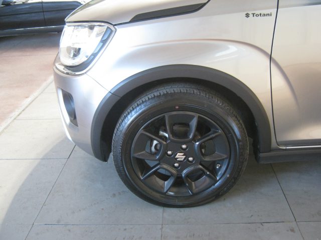 SUZUKI Ignis usata, con Autoradio digitale