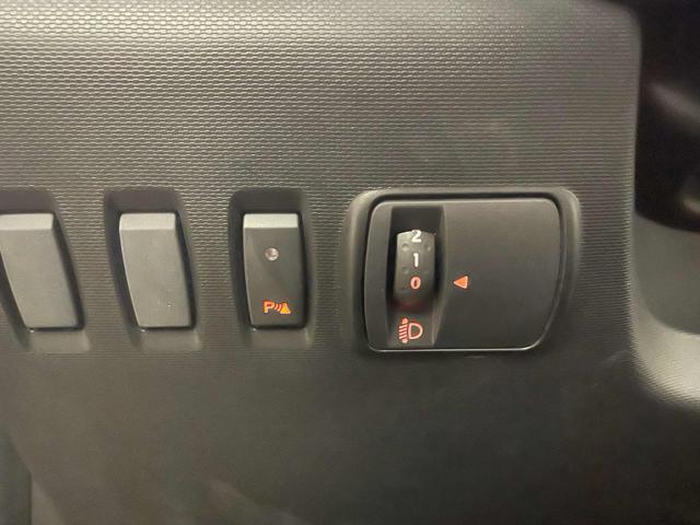 RENAULT Twingo usata 24