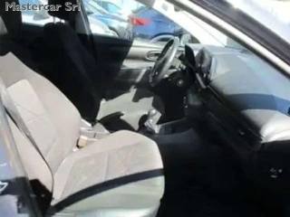 HYUNDAI Bayon usata, con Boardcomputer