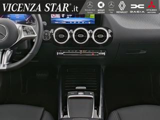 MERCEDES-BENZ GLA 180 usata, con Cerchi in lega