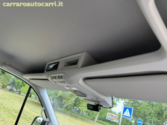 VOLKSWAGEN Crafter usata, con Autoradio digitale