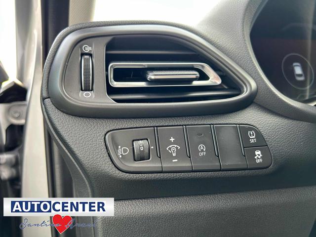 HYUNDAI i30 usata, con Volante in pelle
