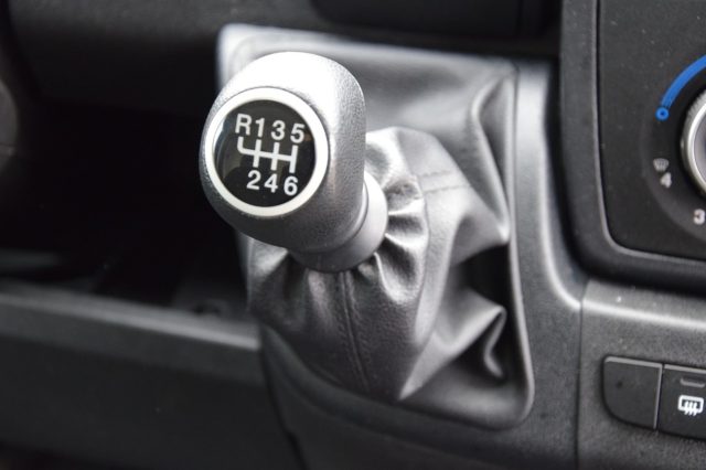 PEUGEOT Boxer usata, con Sensori di parcheggio posteriori
