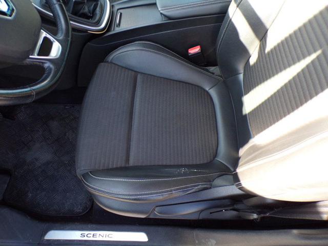 RENAULT Scenic usata 59