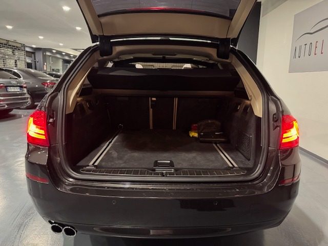 BMW 520 usata, con USB