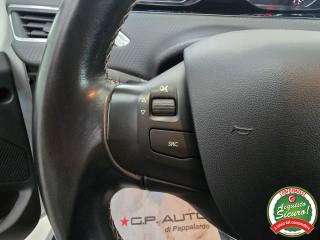 PEUGEOT 208 usata, con Bluetooth