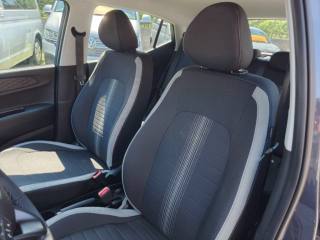 HYUNDAI i10 usata, con Sistema di navigazione