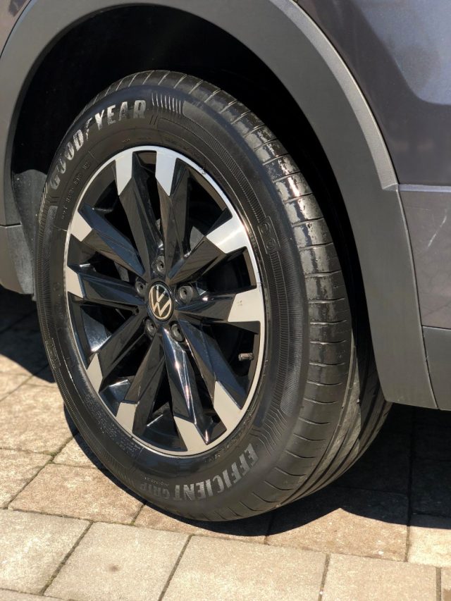 VOLKSWAGEN T-Cross usata, con Alzacristalli elettrici