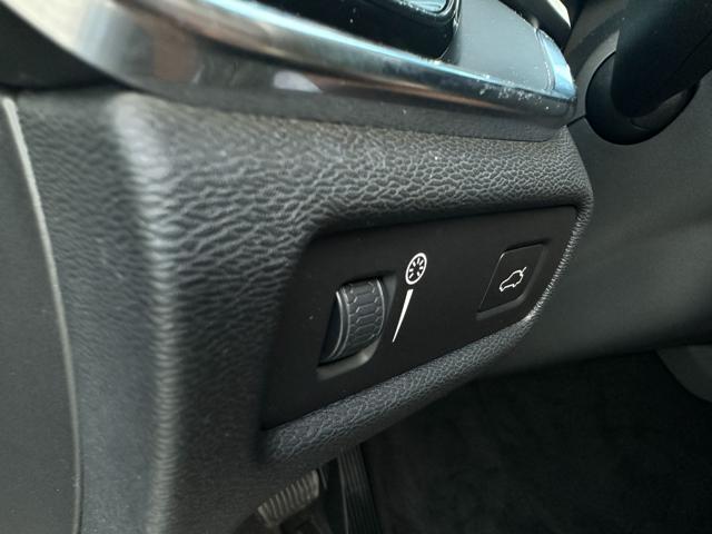 VOLVO V60 usata, con Fari full-led