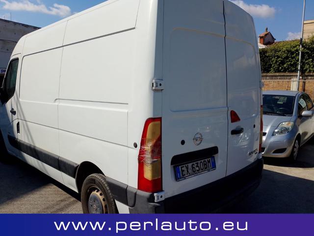 OPEL Movano usata, con Autoradio