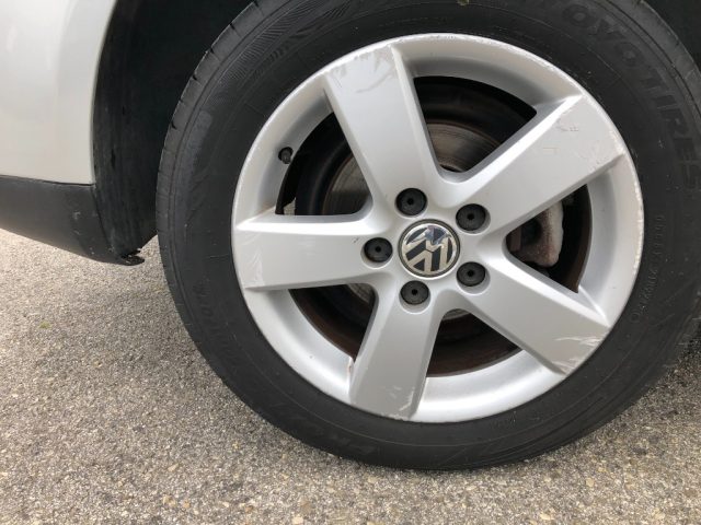 VOLKSWAGEN Touran usata, con Chiusura centralizzata