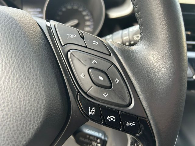 TOYOTA C-HR usata, con Controllo trazione