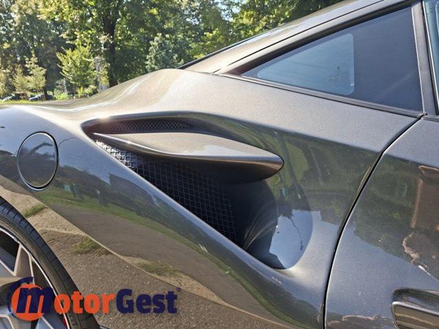 FERRARI F8 usata, con Sospensioni pneumatiche