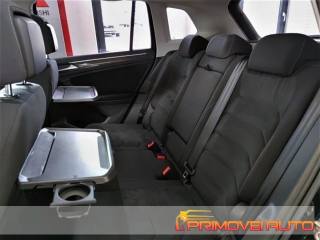 VOLKSWAGEN Tiguan usata, con Airbag laterali