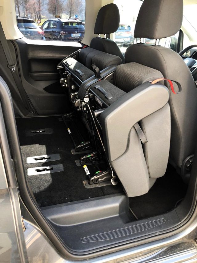 VOLKSWAGEN Caddy usata 35