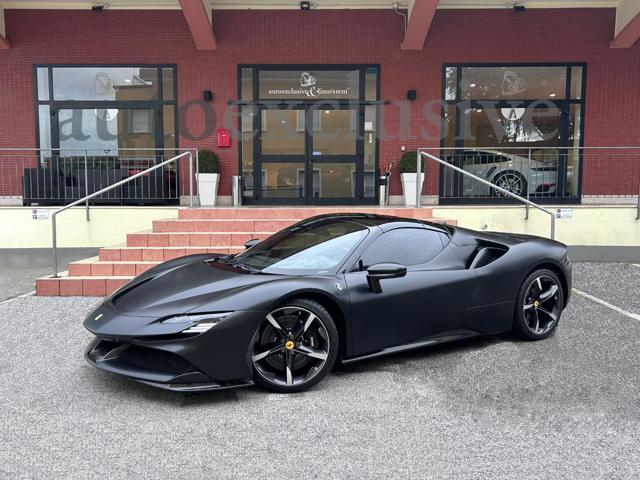 FERRARI SF90 usata, con Airbag