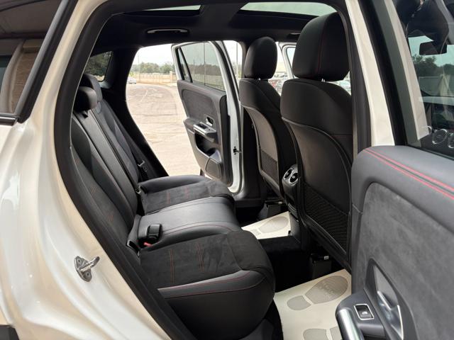 MERCEDES-BENZ GLA 200 usata, con Cronologia tagliandi