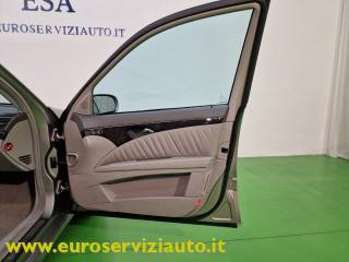 MERCEDES-BENZ E 320 usata 40