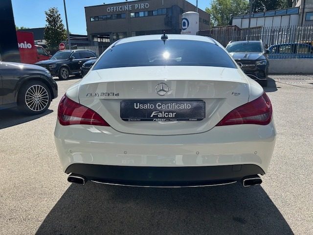 MERCEDES-BENZ CLA 200 usata, con Chiusura centralizzata