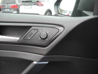 VOLKSWAGEN Golf GTD usata, con Pneumatici da neve