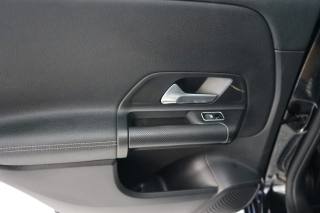 MERCEDES-BENZ B 180 usata, con Sensore di luce