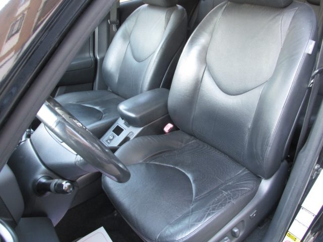 TOYOTA RAV 4 usata, con Limitatore di velocità
