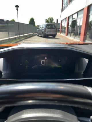 PEUGEOT 2008 usata, con Controllo trazione