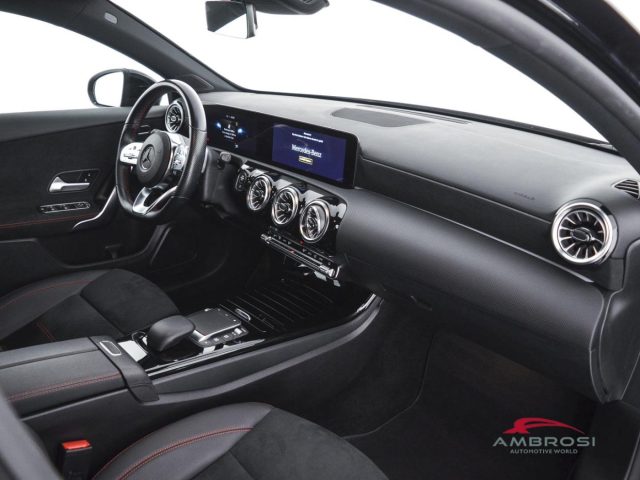 MERCEDES-BENZ A 200 usata 11