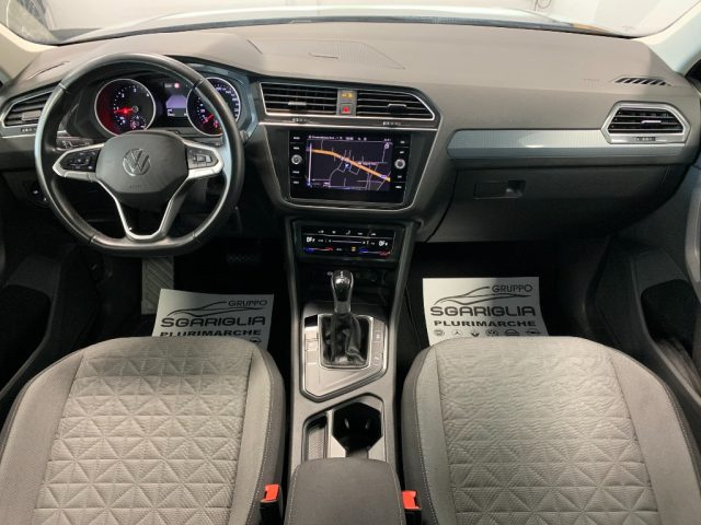 VOLKSWAGEN Tiguan usata, con Autoradio