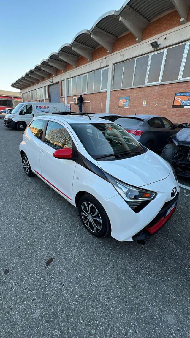 TOYOTA Aygo usata, con Alzacristalli elettrici