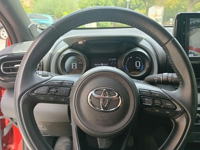 TOYOTA Yaris usata, con Bluetooth