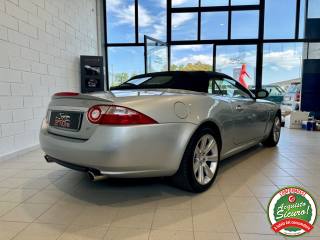 JAGUAR XK usata, con Autoradio