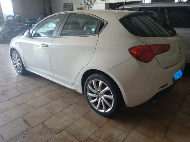 ALFA ROMEO Giulietta usata, con ABS